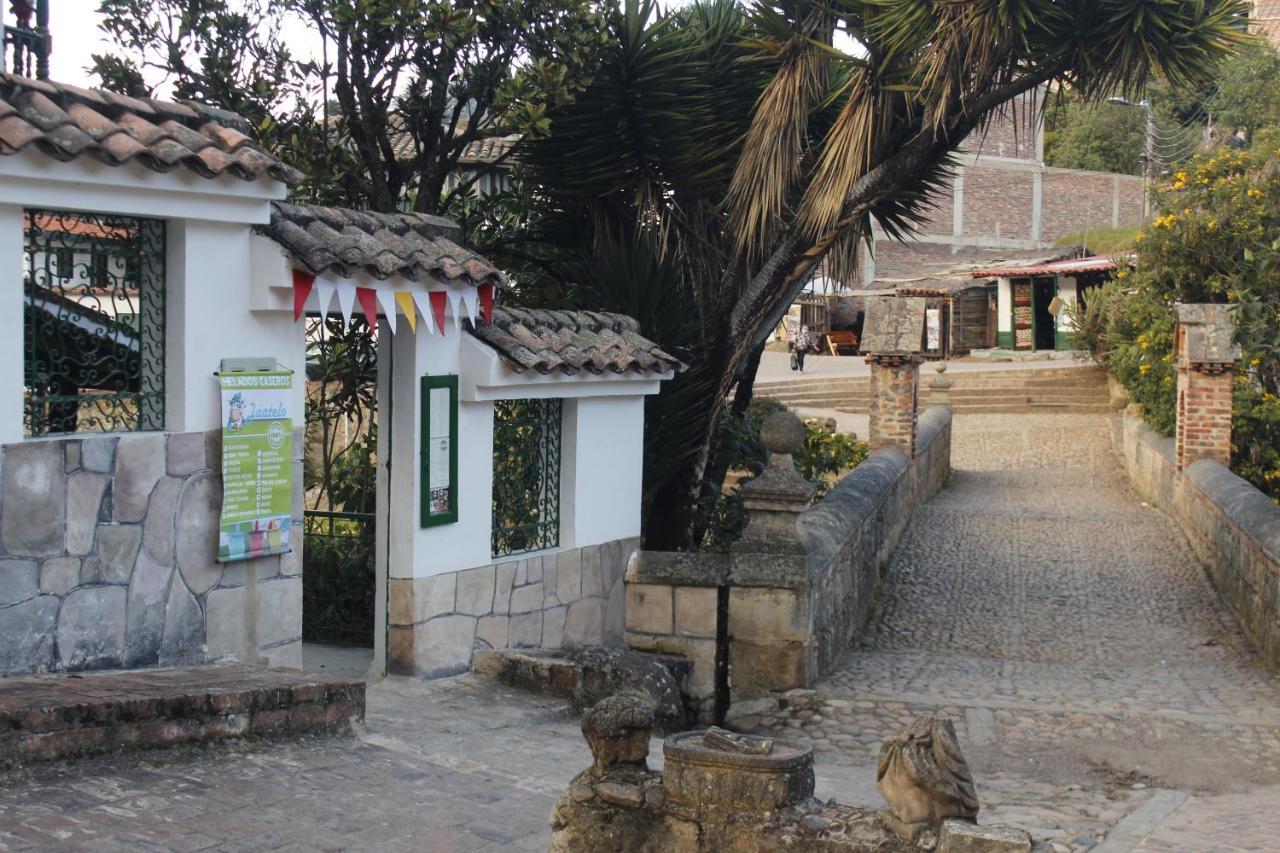 Hotel Calicanto Real Cafe Museo Monguí Kültér fotó